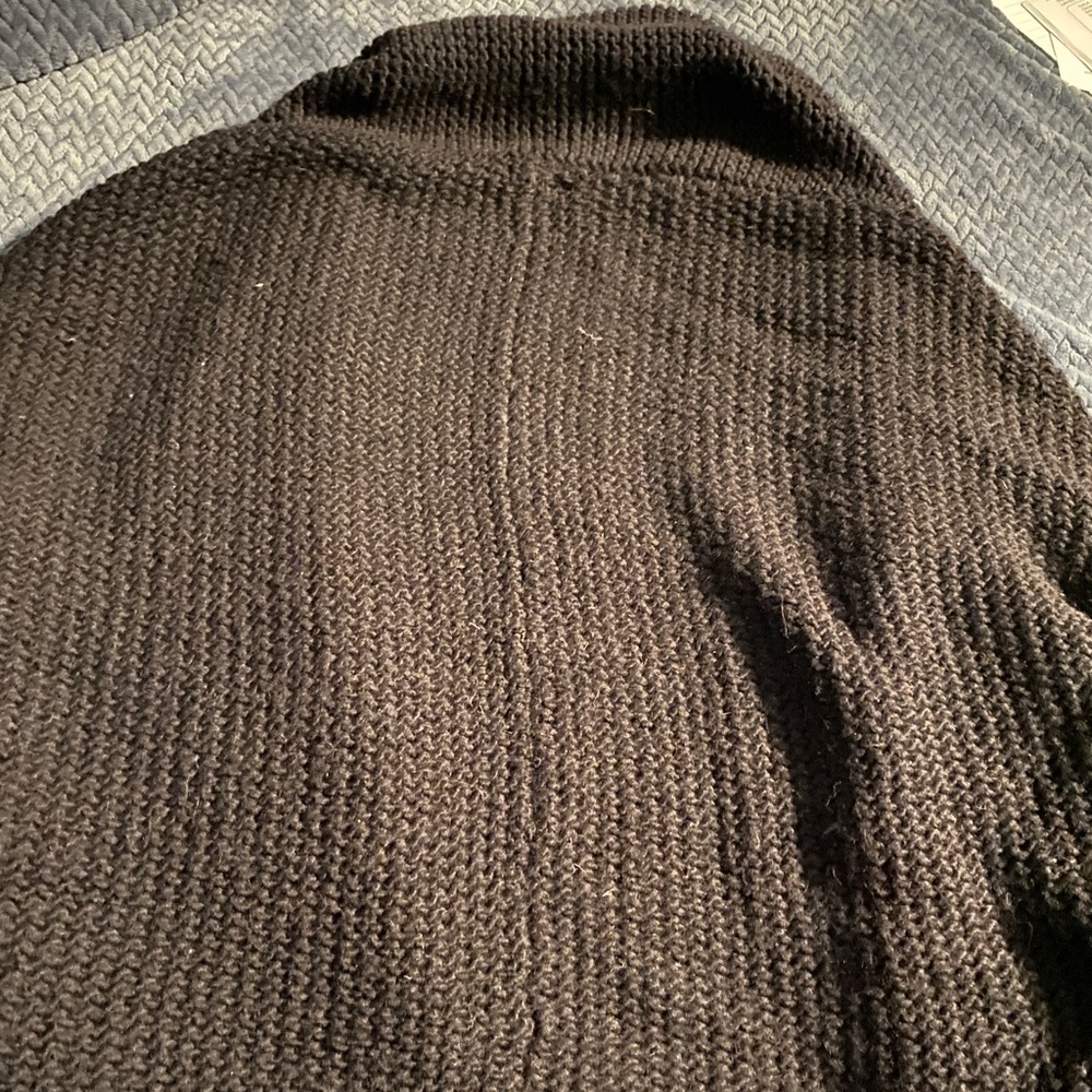 Express. Buttonless Knitted Sweater. - image 2